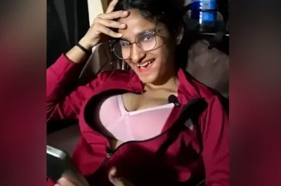 Khadija37 Strips Naked on a Moving Bus her Big Boobs Video
