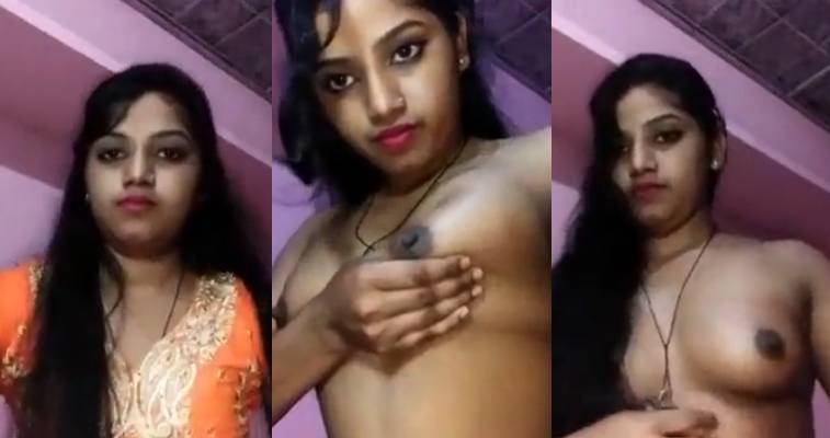 Super Sexy Village Girl Boobs Sowing on Camera Video
